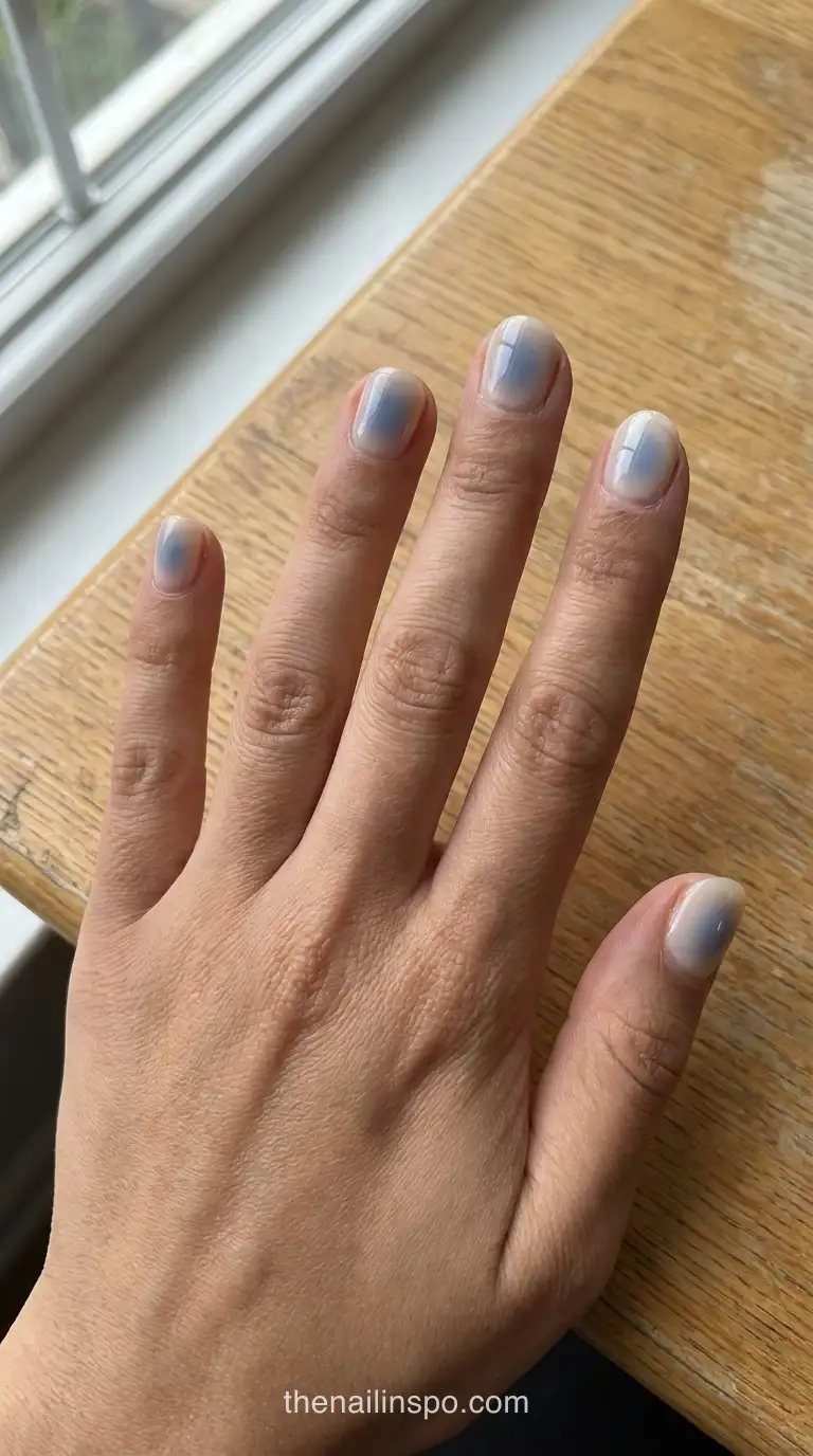 Misty Denim Sheer Round Nails