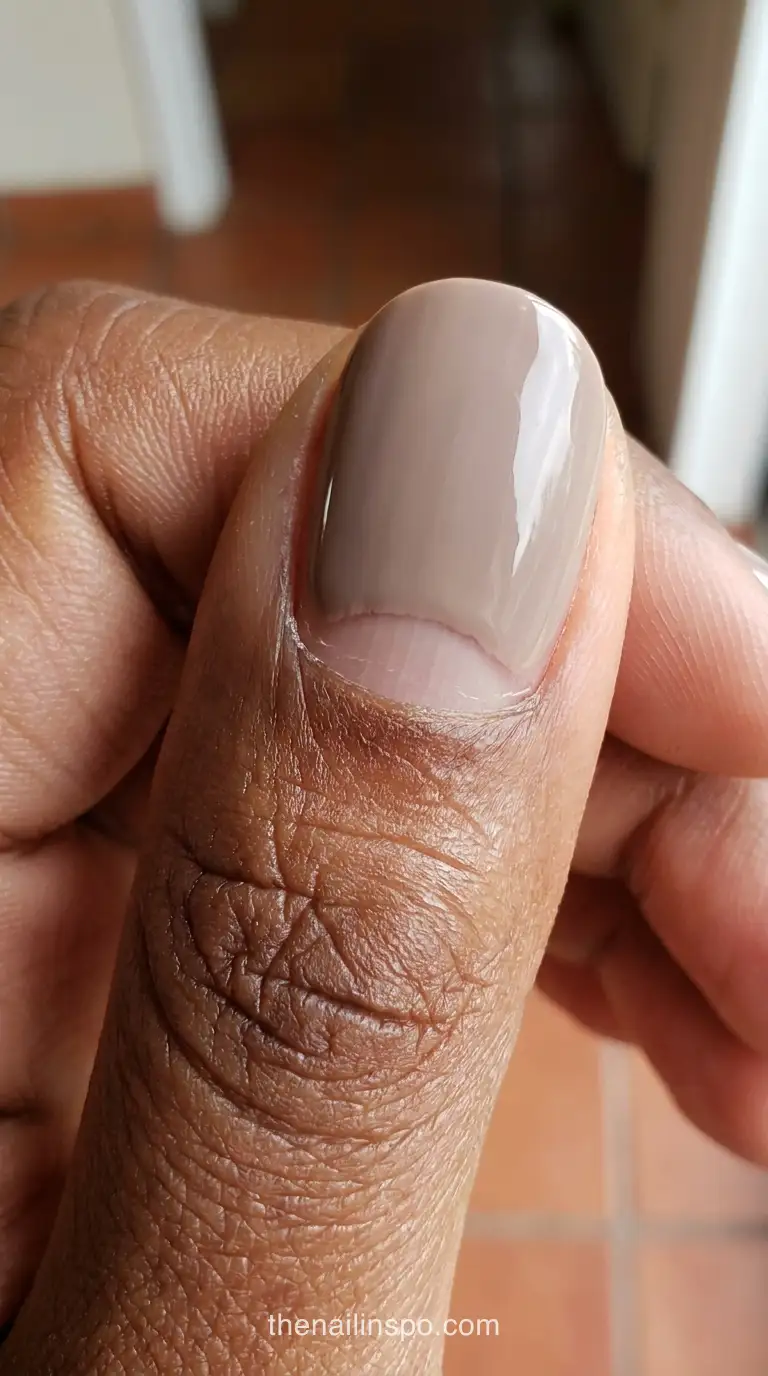 Taupe Glossy Round Nails